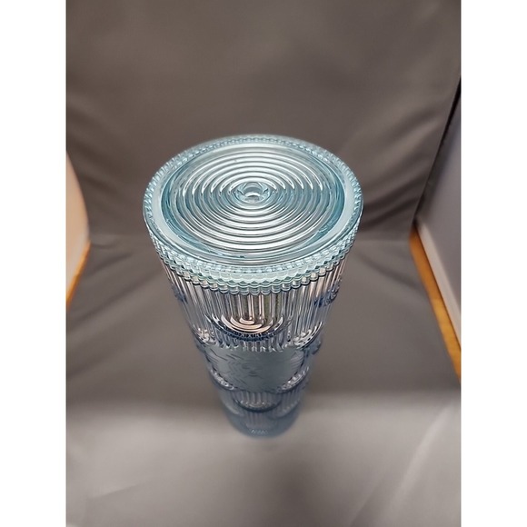 NEW Starbucks Spring 2022 Iridescent Mermaid Scales Tumbler Cup Venti 24 oz Teal - Picture 2 of 3